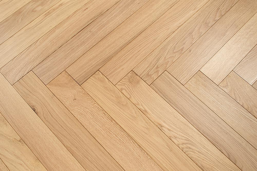 Eiche Fischgrät Parkett geschliffen, Rohholzoptik geölt, Hartwachsöl