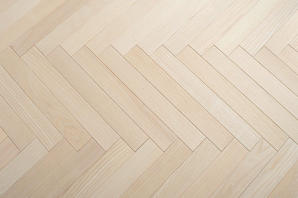 HKS1835: Herringbone solid ash