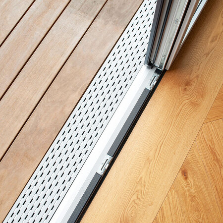 Drainagerost - Übergang Innen- Außenbereich